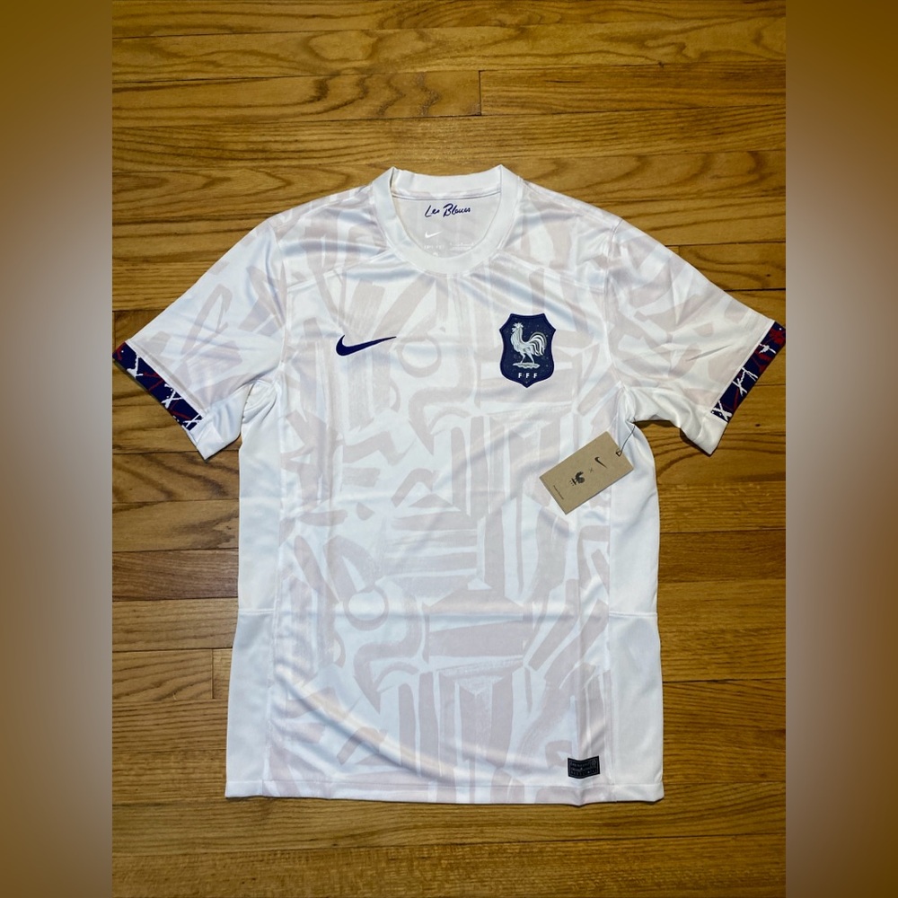 Nike FFF France Soccer Jersey World Cup Away Top Men's Size M NEW!! - Picture 8 of 8